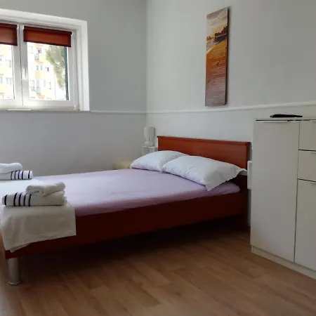 With Wifi - 13459 Split